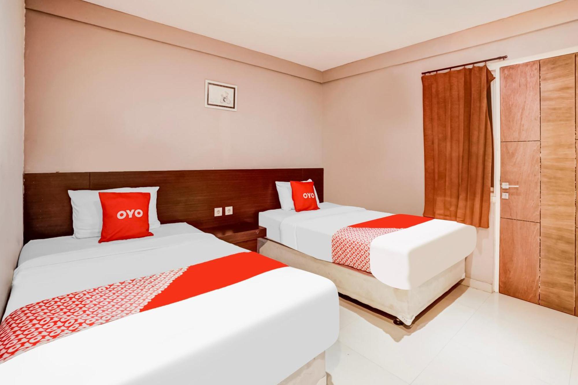 Hotel O Siwalankerto Near Surabaya Carnival Εξωτερικό φωτογραφία